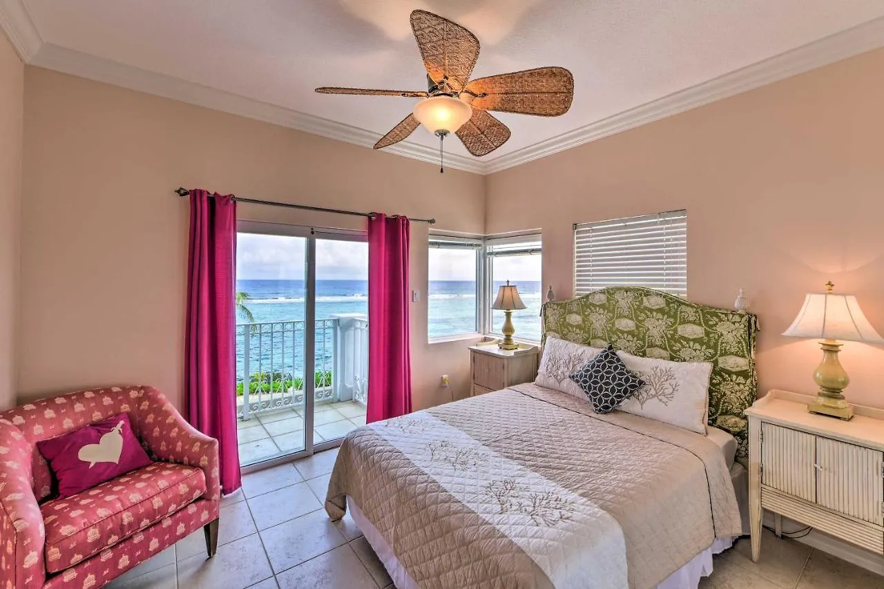 Sun Cloud Oceanfront Villa In Rum Point! Driftwood Village Сasa de vacaciones