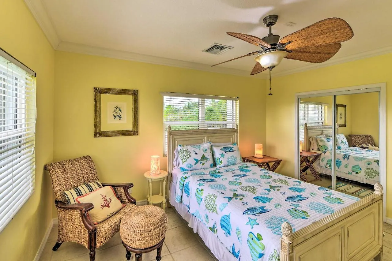 Sun Cloud Oceanfront Villa In Rum Point! Driftwood Village