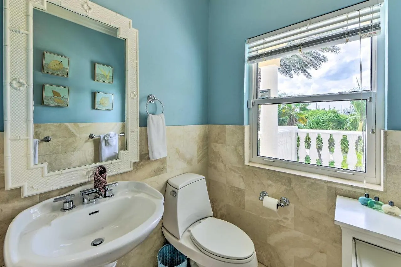 Сasa de vacaciones Sun Cloud Oceanfront Villa In Rum Point! Driftwood Village