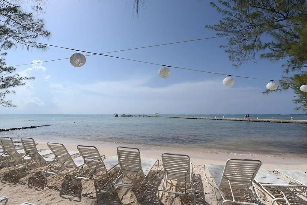Sun Cloud Oceanfront Villa In Rum Point! Driftwood Village Сasa de vacaciones