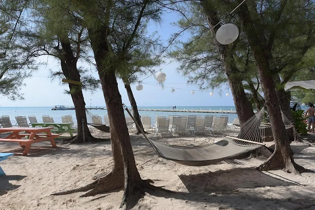 Sun Cloud Oceanfront Villa In Rum Point! Driftwood Village