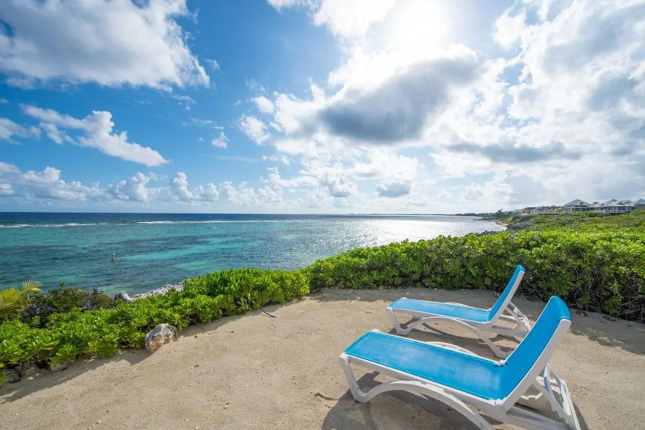 Sun Cloud Oceanfront Villa In Rum Point! Driftwood Village Сasa de vacaciones