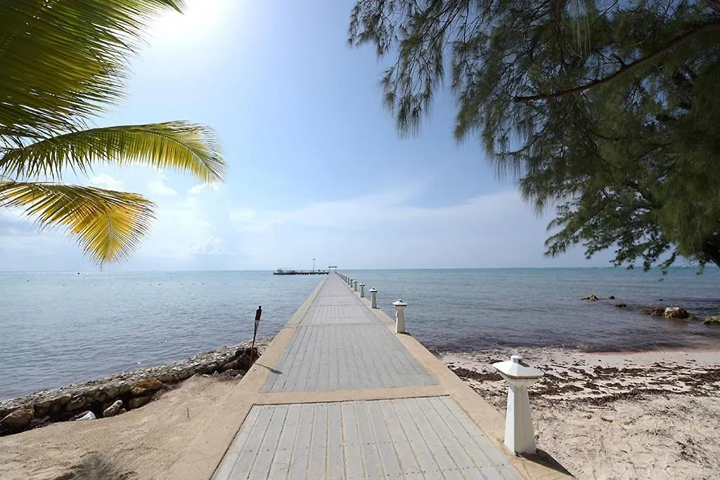 Сasa de vacaciones Sun Cloud Oceanfront Villa In Rum Point! Driftwood Village